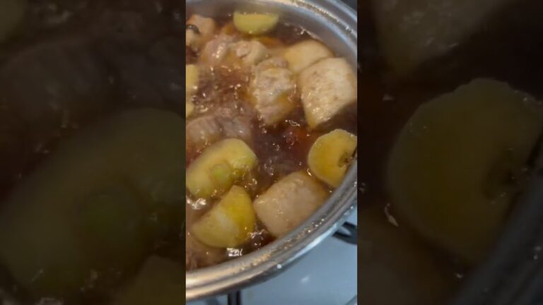 お正月の豚の角煮を朝から作ってます！