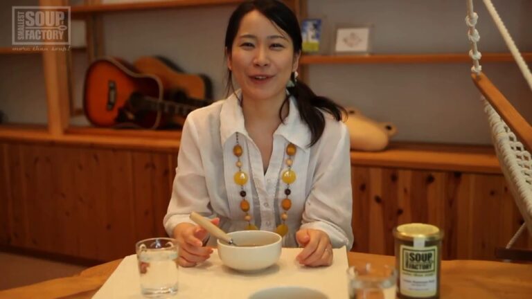 オーガニックベジタリアンスープ-Smallest Soup Factory