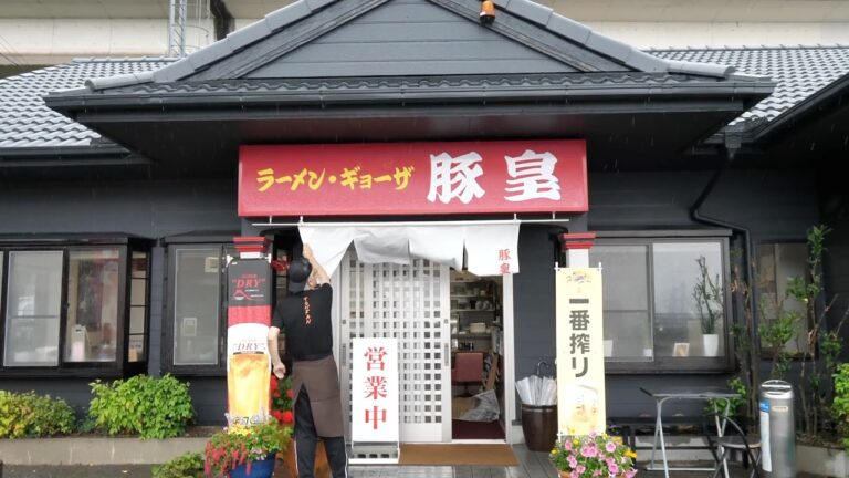 止まらない炒飯ラッシュ！田舎にポツンとロードサイド町中華に密着！