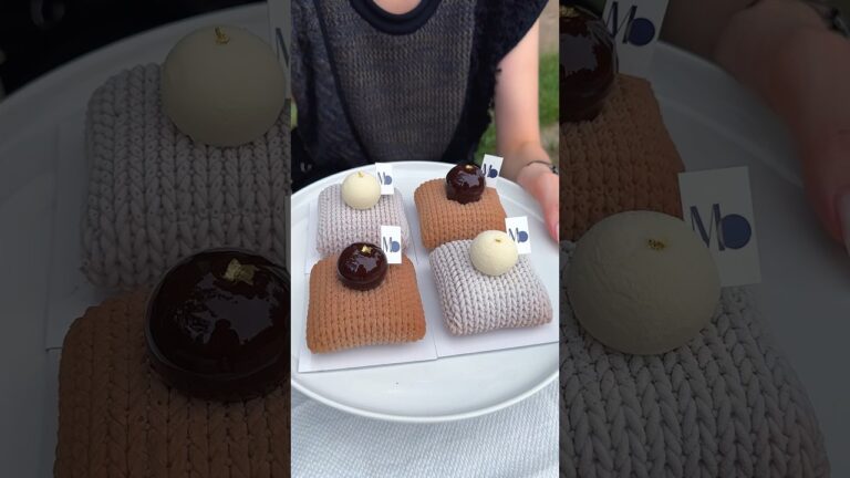 大阪新名物のニットモンブラン🧶毛糸を編み込んだニットの座布団をイメージして作られてるらしい！ #大阪グルメ