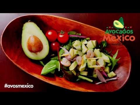 グレープフルーツ、エビとアボガドのサラダ