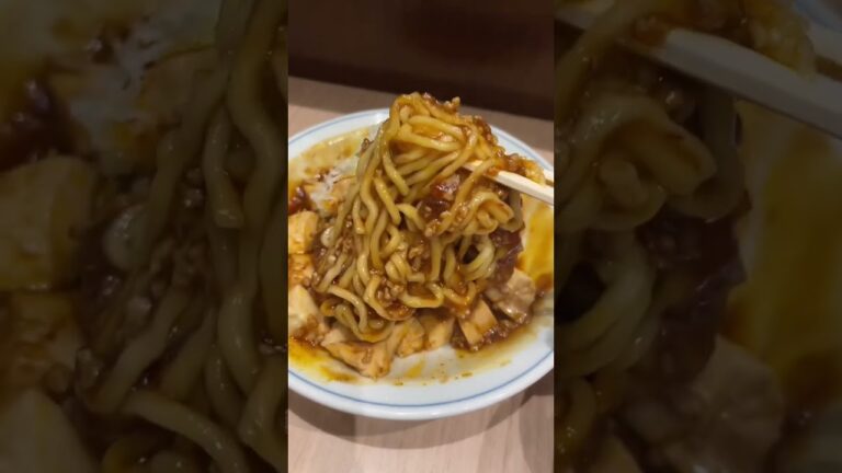 冬の試作品5号ドロドロ汁なし麻婆麺 #shorts