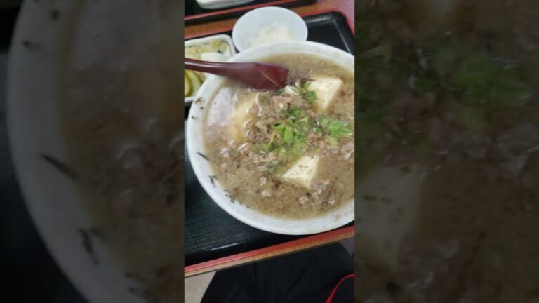 大阪天満にある、大人気一富士食堂。肉吸い定食。#shorts #osaka #osakagourmet