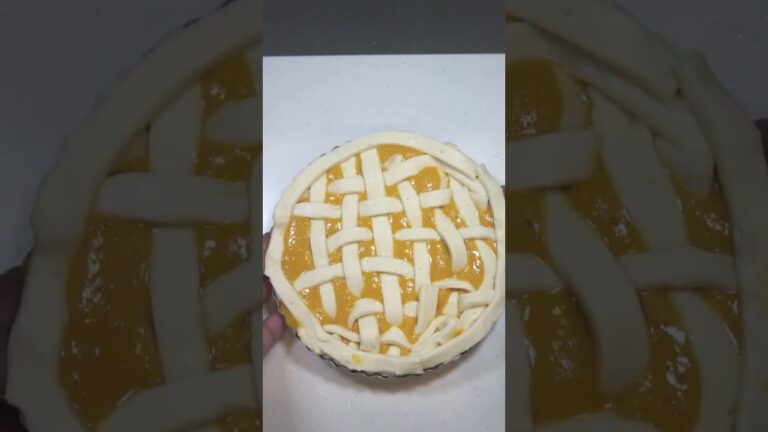 ハロウィンに華を添える！かわいくて美味しいパンプキンタルトの作り方 #Shorts