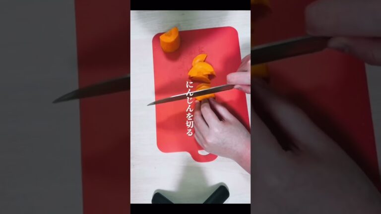 身体も心もあったまるせんべい汁の作り方🍲 〜青森県の郷土料理をレンジで簡単に〜【自炊、はじめました。】