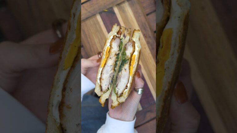 てりたまチキンのホットサンド（レシピは説明欄に記載）