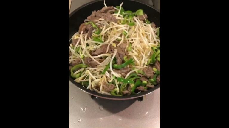 牛肉とピーマンとモヤシを炒めるだけ(高速版)