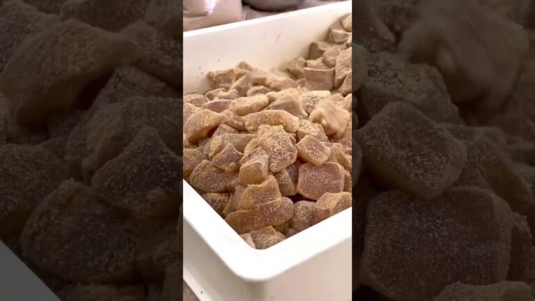 【昔ながらの黒糖わらび餅】#お菓子のたいよう #お菓子屋さん #和菓子 #千葉スイーツ #わらび餅