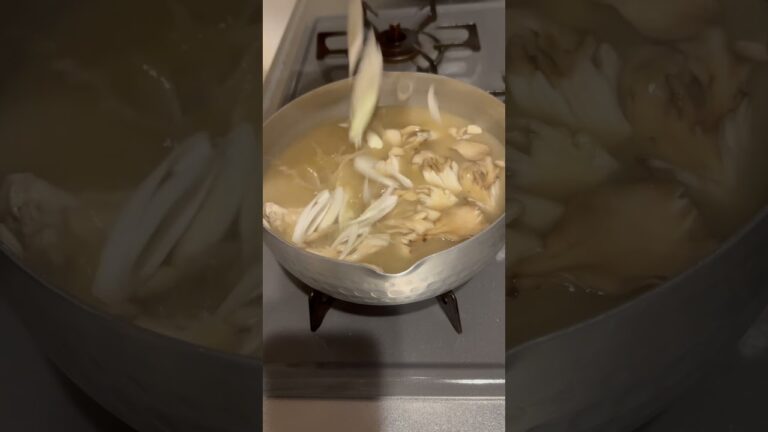 【ダイエット飯】また舞茸に粘着するオッサン　Maitake mushroom miso soup
