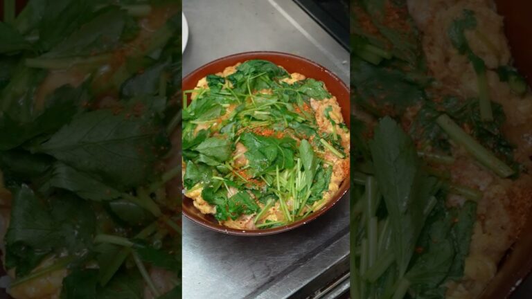 三つ葉メインの親子丼