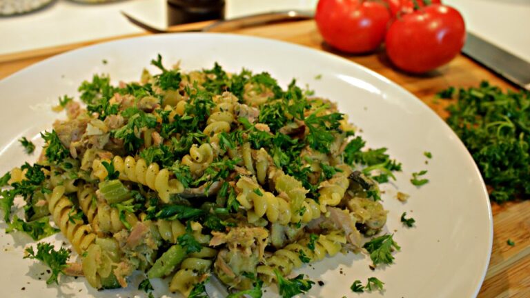 Easy Pesto Tuna Pasta Recipe