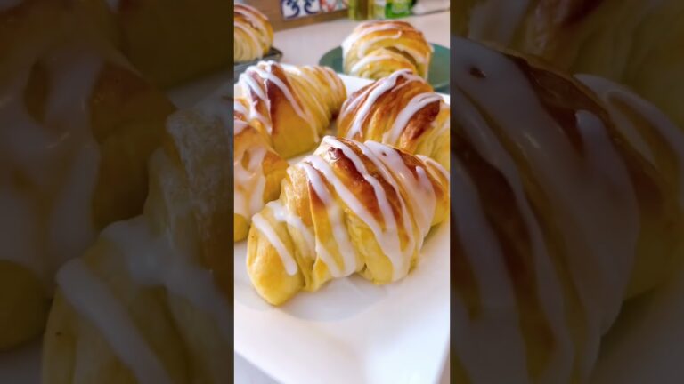 👩🏻‍🦰超めんどくさがり屋のクロワッサン🥐Super Easy croissant recipe♥️#shorts #short