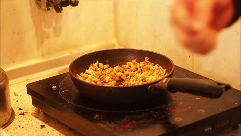 【筋肉メシ】鶏ひき肉たっぷりのスープ春雨