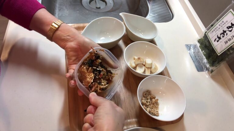 手軽に味噌玉で腸活を❣️