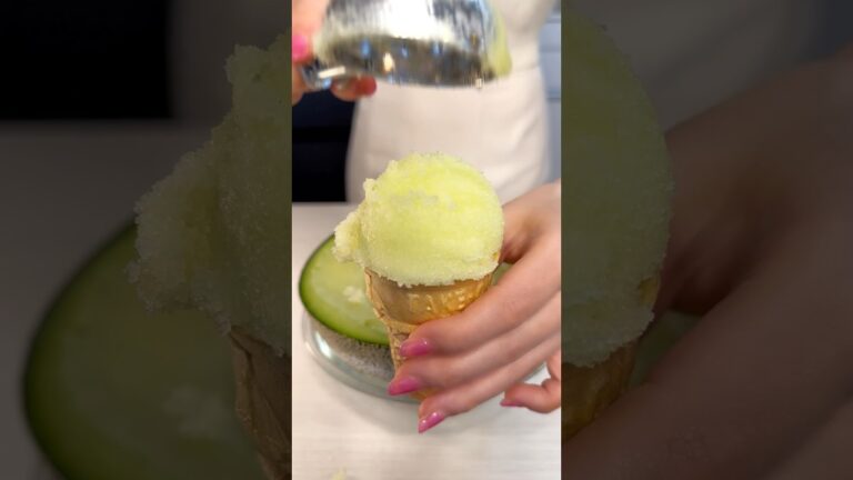 もうアイス買えない…🍨まるごとメロンジェラート #food #ダイエット