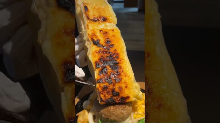 チーズ好き必見！名古屋の人気ハンバーグ店のラクレットハンバーグ【愛知 ヒッコリー本店】#shorts #japanesefood #グルメ #名古屋