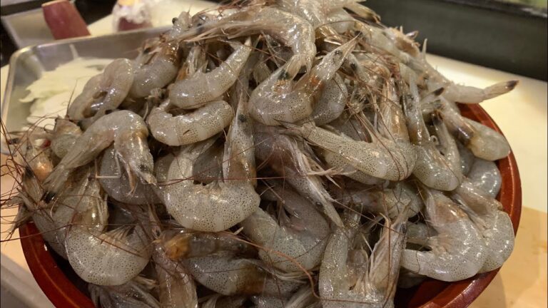 プリサク「芝エビのかき揚げ」のプロの作り方。How to make a professional "Kakiage of shiba shrimp" that is crispy #shorts