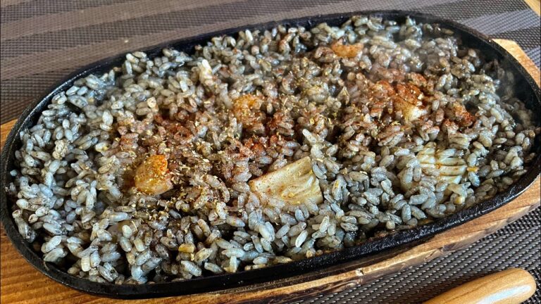 【超簡単】ジェネリックイカ墨パエリアの作り方