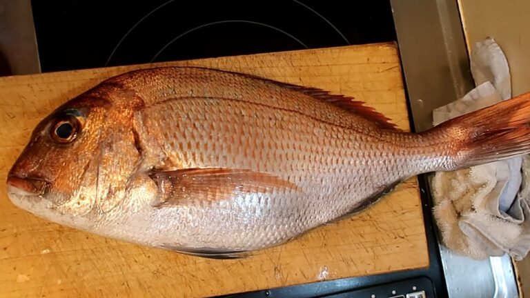 鯛めし作るときはは鯛の出汁でご飯炊くと・・・・・おいしい！