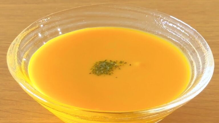 夏バテにピッタリな冷製かぼちゃスープ