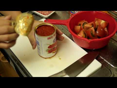 独身の食卓（１８）「トマトの無水カレー」