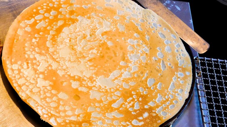 【嵐にしやがれ】で紹介された激うまクレープ🦄パリパリ生地が美味すぎるクレープ [高円寺クレープ職人 |dessert crepes]Crepe famous in Japanese media