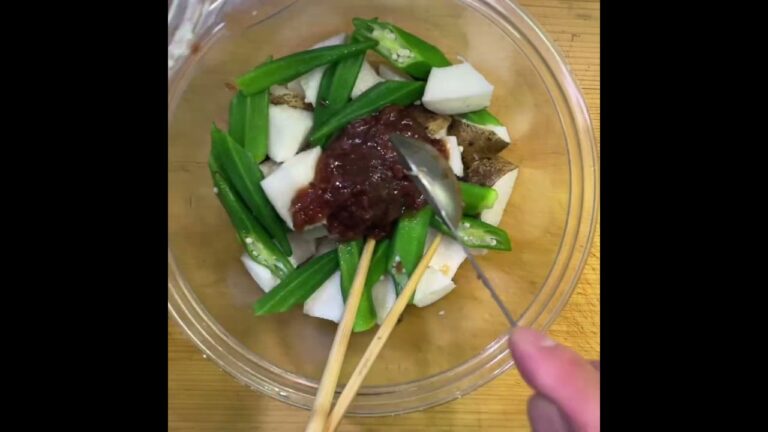 『誰にも止まらない！』シャキシャキ長芋とオクラ梅あえ