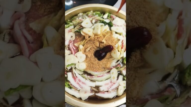 寒い夜は赤色の鍋を食べればいい#shorts