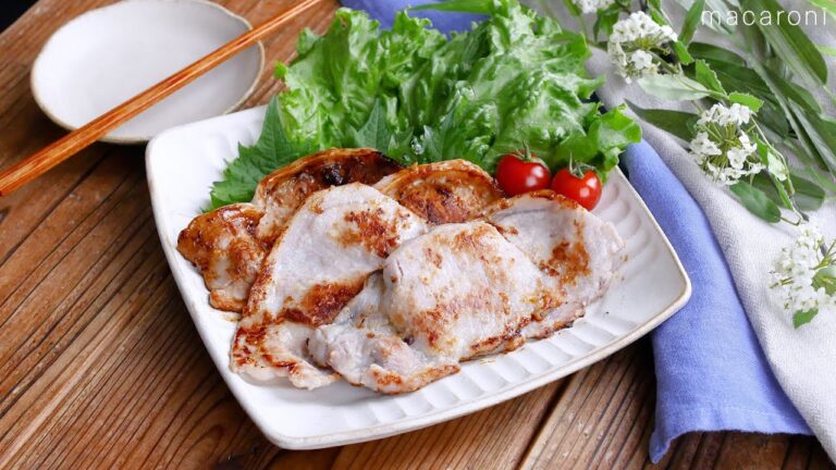 【 豚肉の塩麹焼き】。塩麹のやさしい旨みとしょうがの香りがふわっと香る！