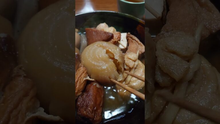 淡路島だから？おでんに丸ごと玉ねぎがシミシミ〜