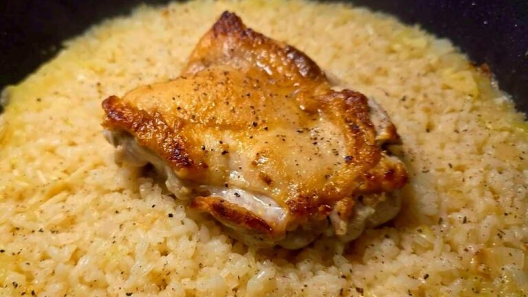 鶏肉一枚で作る【やけくそパエリア】が概念変わるレベルで簡単安い旨い