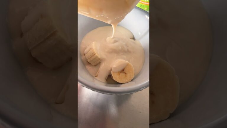 暑くなってきたのでバナナでクールダウン　麹豆乳ヨーグルト朝ご飯