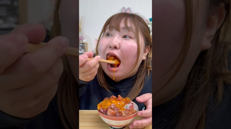 コストコ新商品のマグロポキを食べてみた！#大食い #コストコ