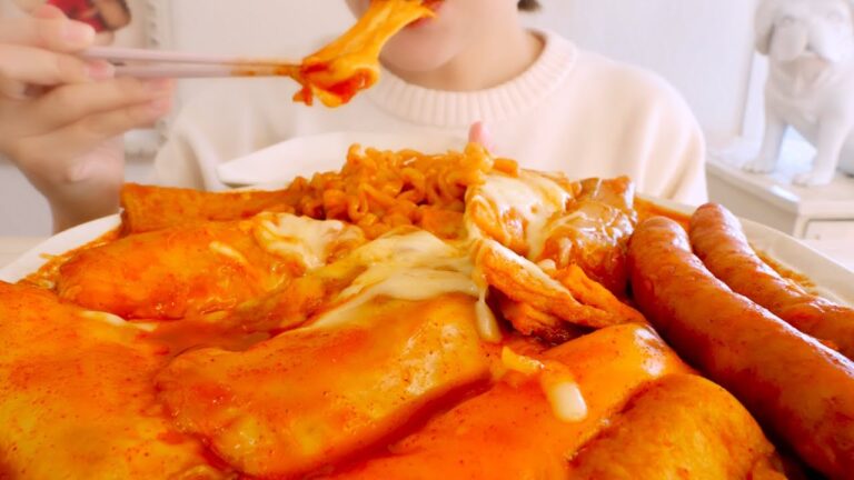 【咀嚼音】ライスペーパーで辛いチーズラッポッキ🔥🧀｜Cheese Rappokki Eating Sounds/ASMR/mukbang