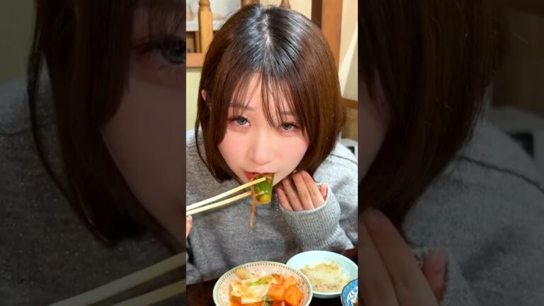 動画撮ってるときだけ少食になる美女京大生#shorts