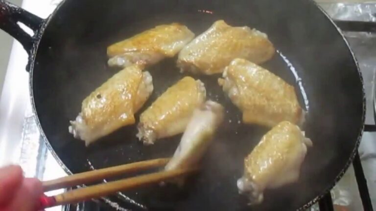 手羽先のショウガ塩蒸し煮