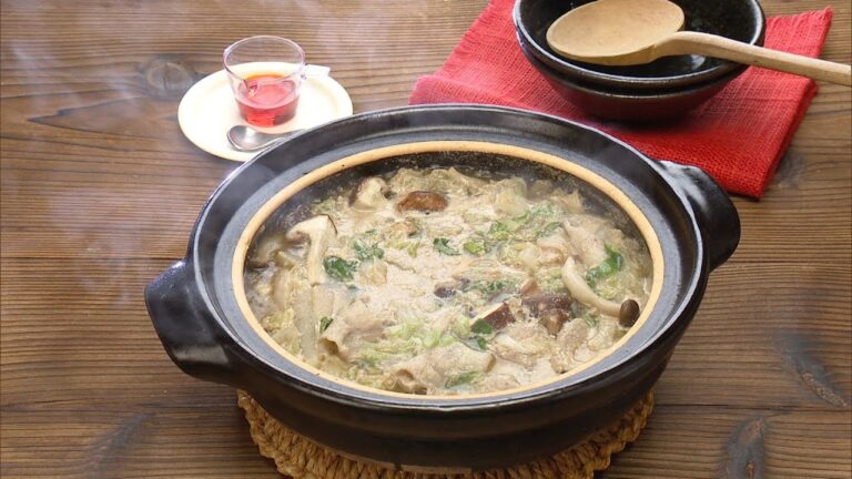 【3分クッキング公式】白菜と豚バラの担々鍋