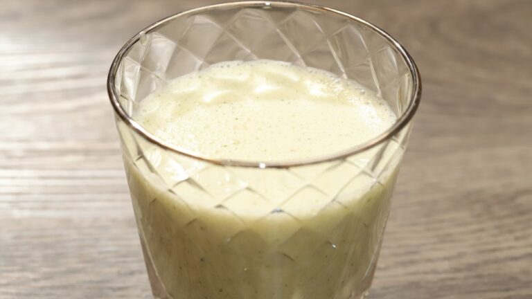 肝機能改善やピロリ菌予防に！ブロッコリースプラウトスムージーの作り方 | How to make broccoli sprout smoothie