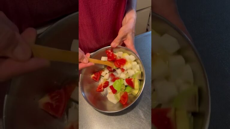 長芋とアボカドトマトの塩麹マリネ #料理 #簡単レシピ #shorts