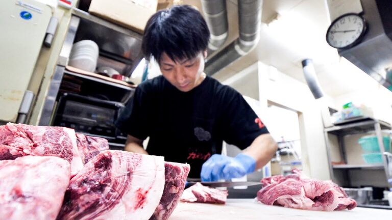 １５０人が殺到する衝撃ランチ！３１歳イケメン店長が１８時間働く理由とは。。