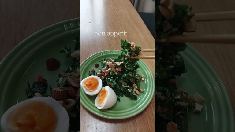 ケールサラダ✨誰のリスペクトでしょう？#あのモデルさんに#憧れて#サラダ頻度上がった