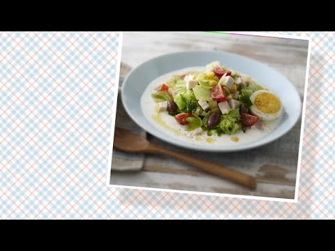 ブロッコリーとチキンのタブレ風サラダヨーグルト｜明治ブルガリアヨーグルト公式ヨーグルトレシピ