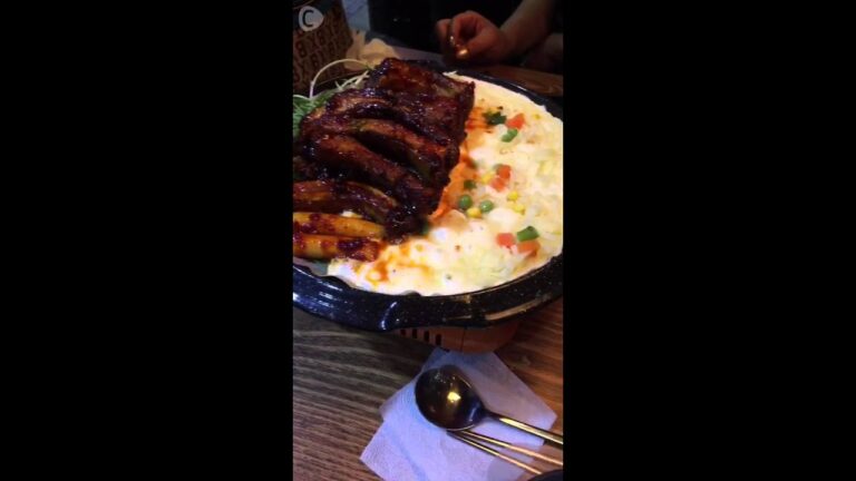 とろけるチーズソースが溜まらない！超有名店マンナゴ・チョッカルビ in 韓国 Rika C CHANNEL