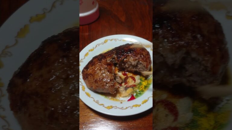 肉汁が凄い我が家のハンバーグ♪  #shorts