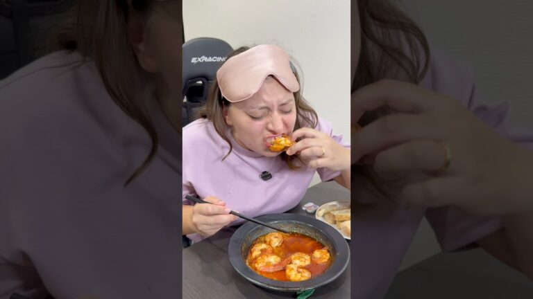 本気のアヒージョ🦐 #スペイン料理