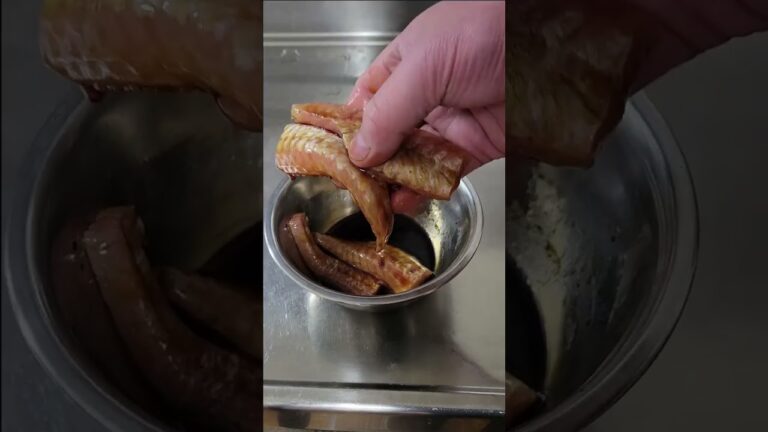 【最高のつまみ】わさび爆盛りでハッカクを食べてみた #shorts #asmr #seafood #食テロ #ハッカク