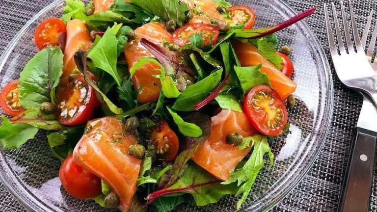 サーモンとディルのサラダ