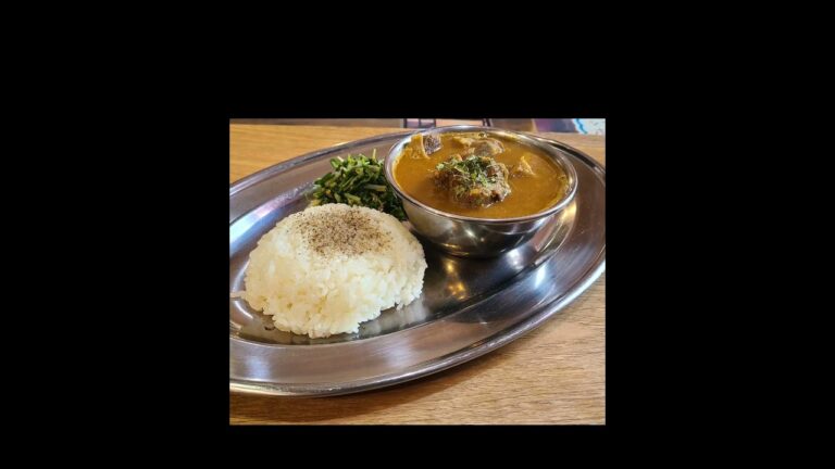 (埼玉県)  蓮田市  【キッチンあずま】  骨付き山羊カレーで昼から呑む🍺