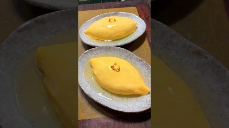 神ビジュアル！卵の火入れが尋常じゃない究極の和風オムライス🍳 #東京グルメ #japanesefood