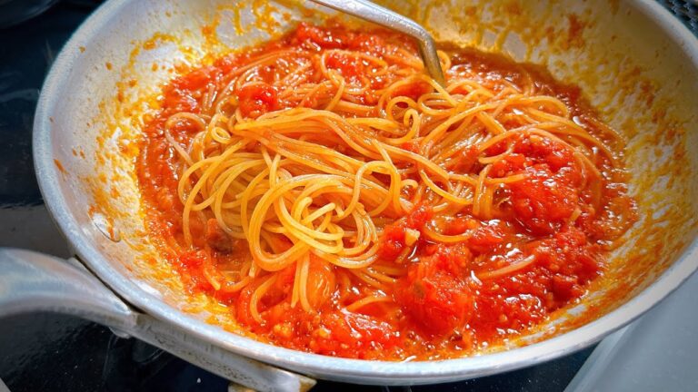 旨辛トマトパスタ！基本の【アラビアータ】永久保存版｜ローマの伝統パスタ🇮🇹